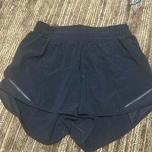 Lululemon Hotty Hot Shorts! Size 4